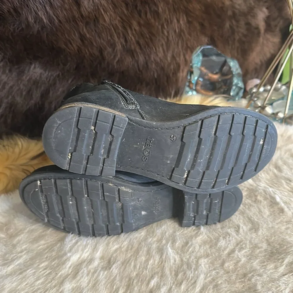 Taos booties 37 (2000C)